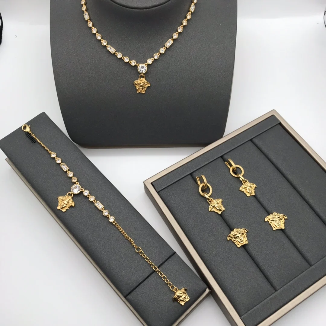 

HAOY Vers La Medu Necklace Crystal Chain Bracelet Stud Earrings Women Gold Jewelry Sets Men's Ear Rings