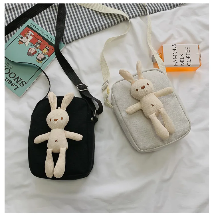 

2022 New Ins Cute Girl Rabbit Doll Student One Shoulder Messenger Bag for Women, White, black