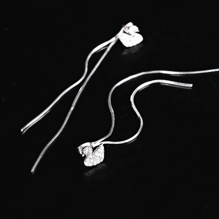 

New 2021 Ladies Swan Fringe Earrings Sweet Style 925 Silver Needle Earrings