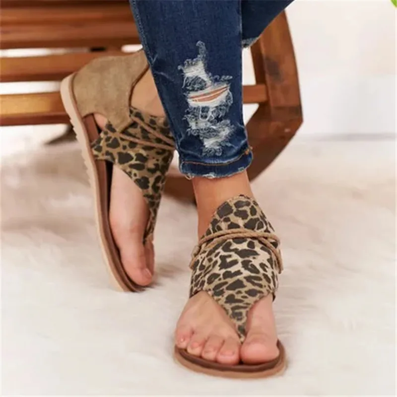 

Superstarer Women's casual flat toe-clip sandals with large leopard print sandals