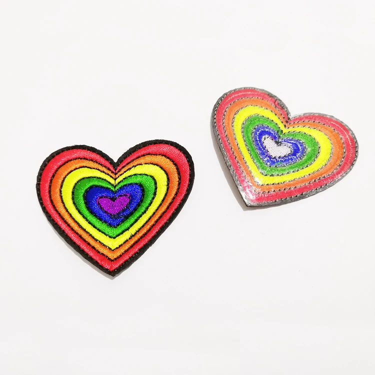 hot selling wholesale price iron on rainbow heart patches embroidery for clothing