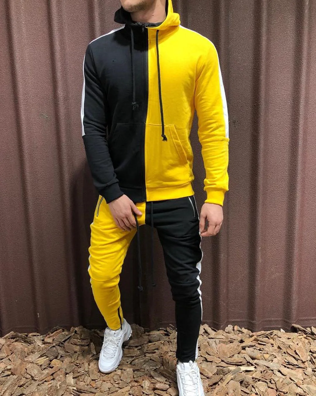 

Custom Logo Muscle Man Hip Hop Style Street Sport Wear Color Contrast Spliced Jogger Tracksuits Fitness Two piece Sets suits