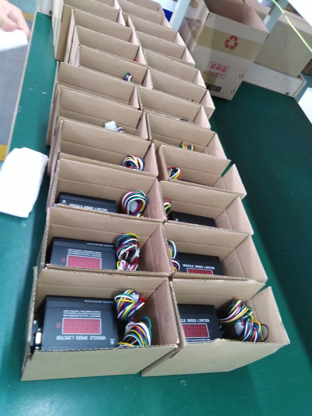 Speed Limiter Vehicle Electronic Speed Limiter /recorder/tracker With