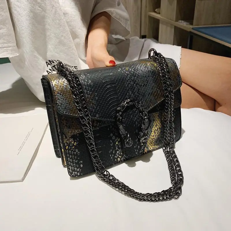 

Ladies Snake Head Shoulder With Chain Handbags Snakein Pu Leather Women Crossbody Bag, 3 colors