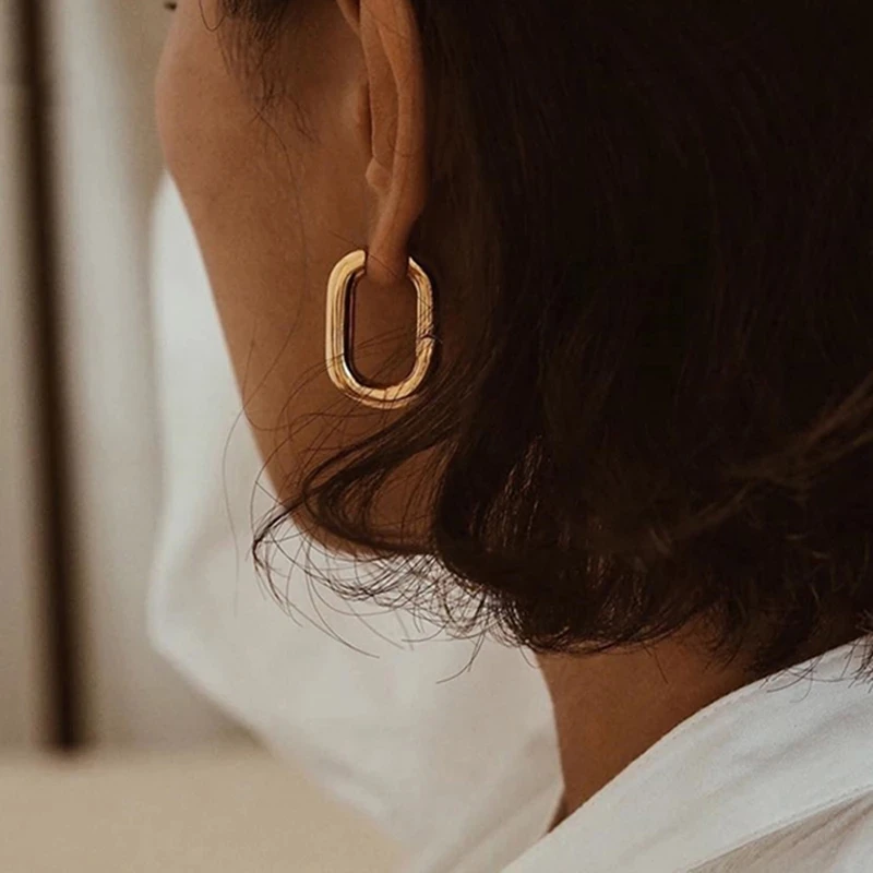 

Hot Sale Minimalist Jewelry Women Chunky Metal Round Gold Earrings Gold Color Chic O Shaped Hoop Earrings