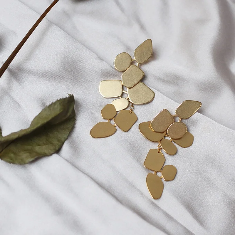 

Irregular Matt Gold Geometry CHIC French Elegant Split Three Sets of Paillette Leaf Earrings