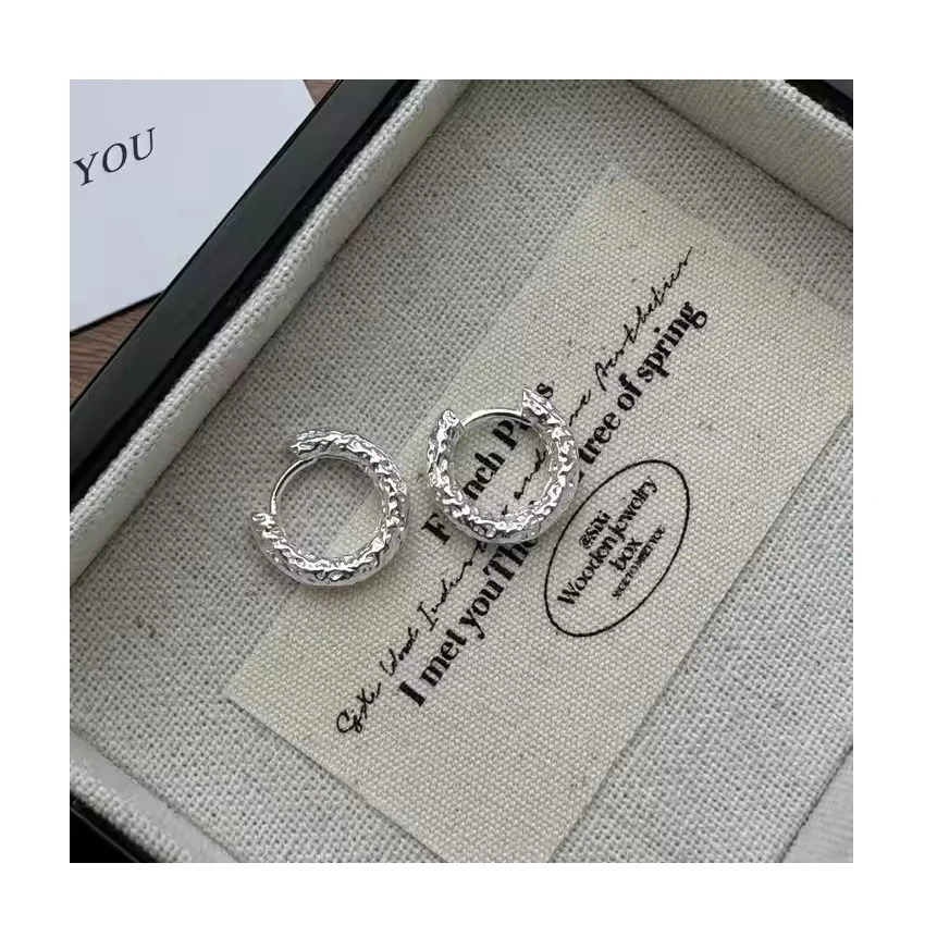 Geometric Women Female 925 Sterling Silver Wrinkled Texture Round Hoop Earrings on Ear Jewelry