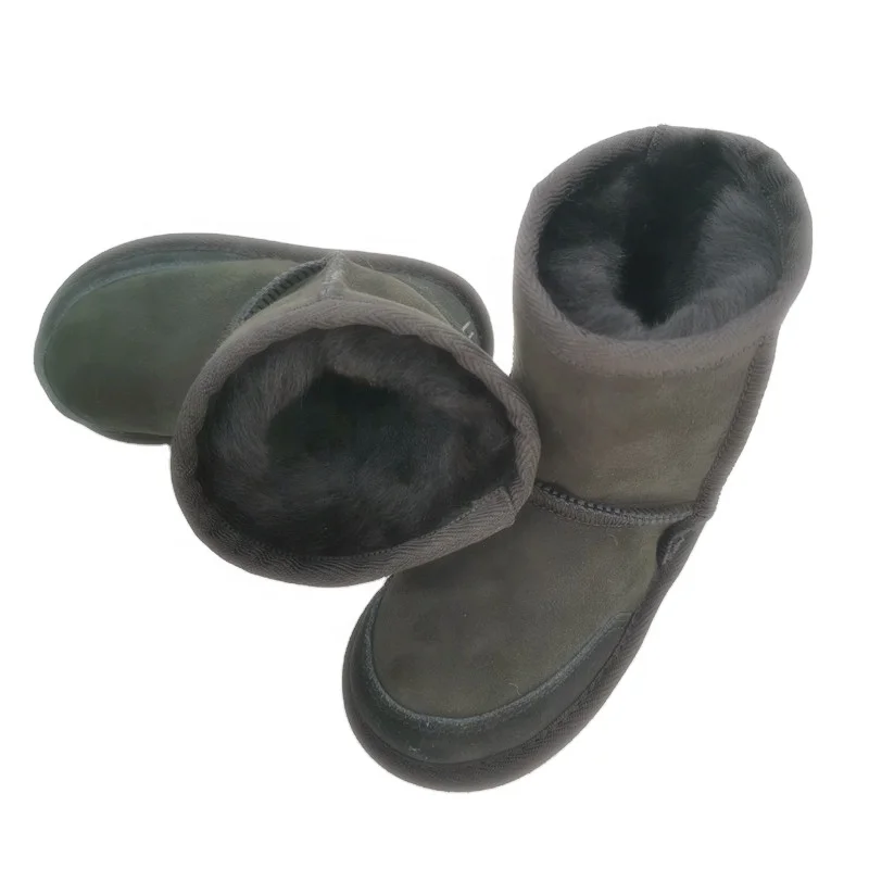 
HQB-KS001 OEM customized premium quality winter thermal classic style genuine sheepskin boots for children. 