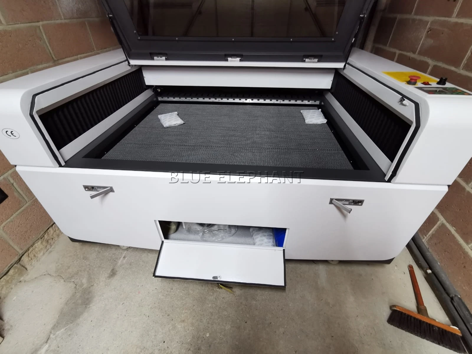 Cnc Laser 200w 3d Machine Aluminum Cutter And Router Ceramic Cutting