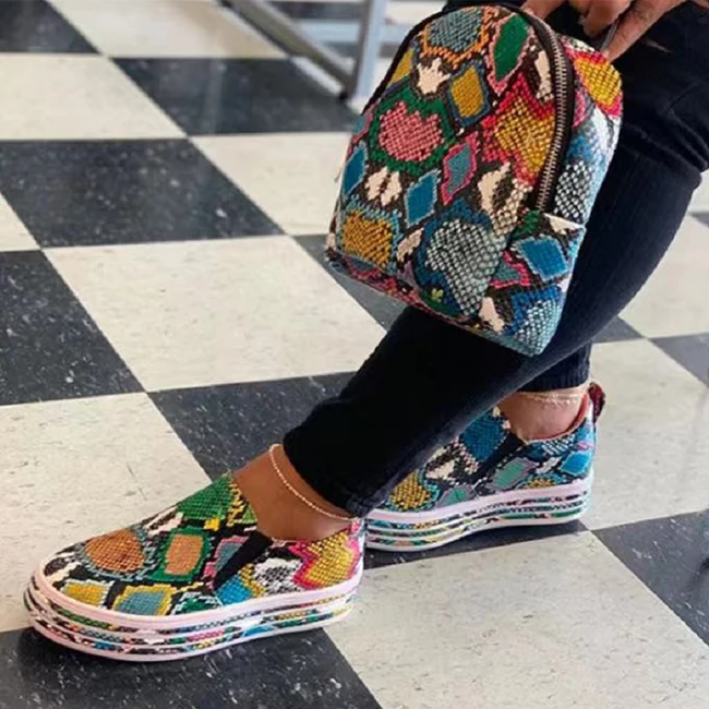 

Wholesale Brand Slip-on Tennis Shoes Lady Snakeskin Cavas Sneakers Shoes Women