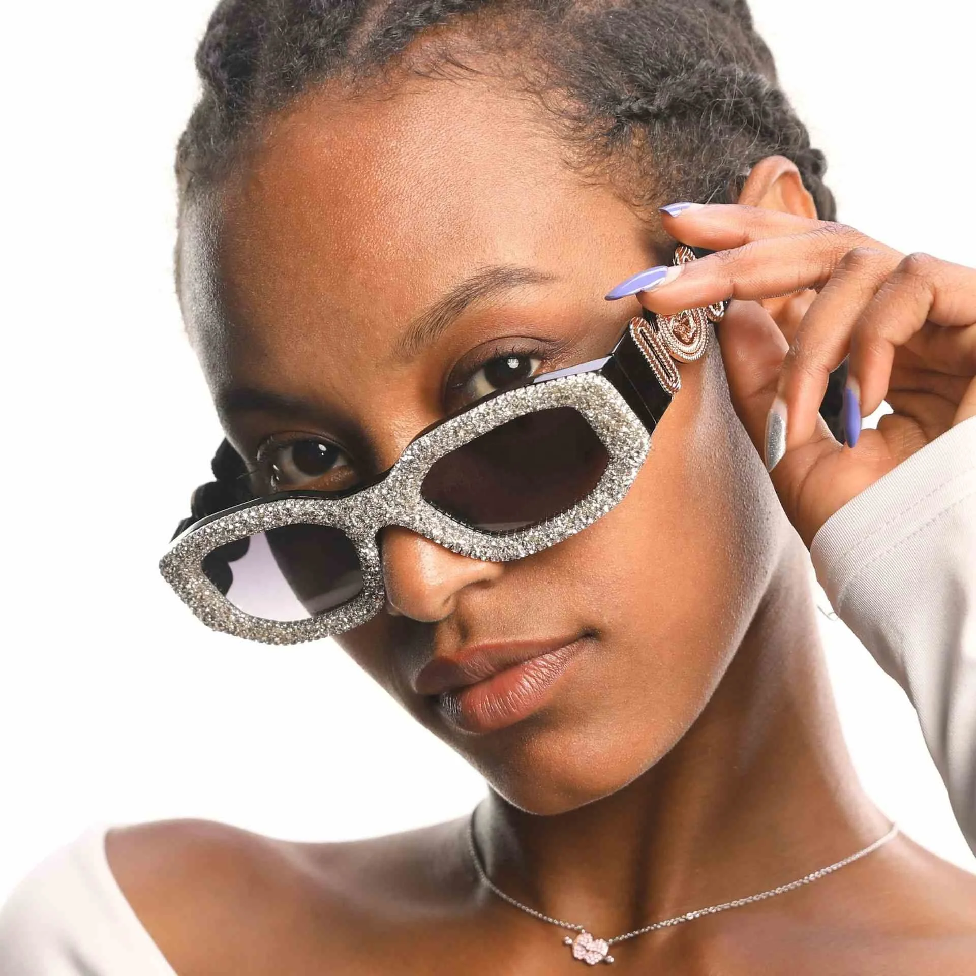 

Fashion Ladies Small Square Frame Shiny Diamond Sunglasses Eyewear, Colors