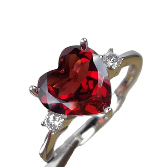 

Simple Heart Shape 925 Sterling Silver Garnet Gemstone Ring, White gold/ white gold