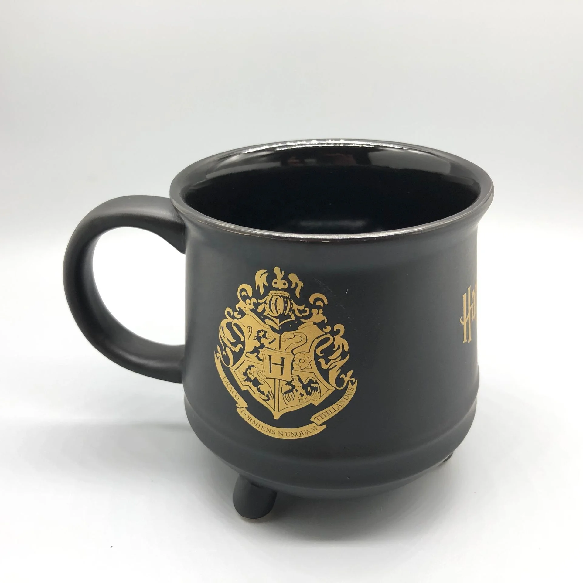 

Novelty 3D Ceramic Cup Harry Potter Burner Shaped Ceramic Coffee Mug Birthday Gift Cartoon Ceramic Water Mug, Black