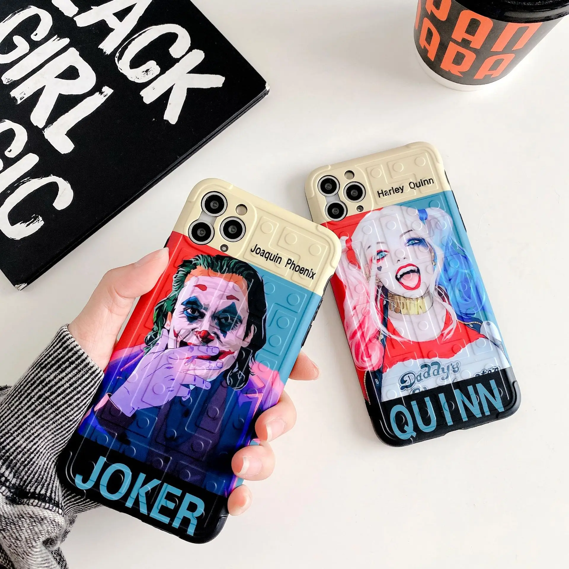 

Hot Sale Fashion Oil Painting Joker & Harley Phone Case for iPhone 12 Cool Comic Characters Cover for iPhone 11/7/8/XS/X/XR/MAX, Multi