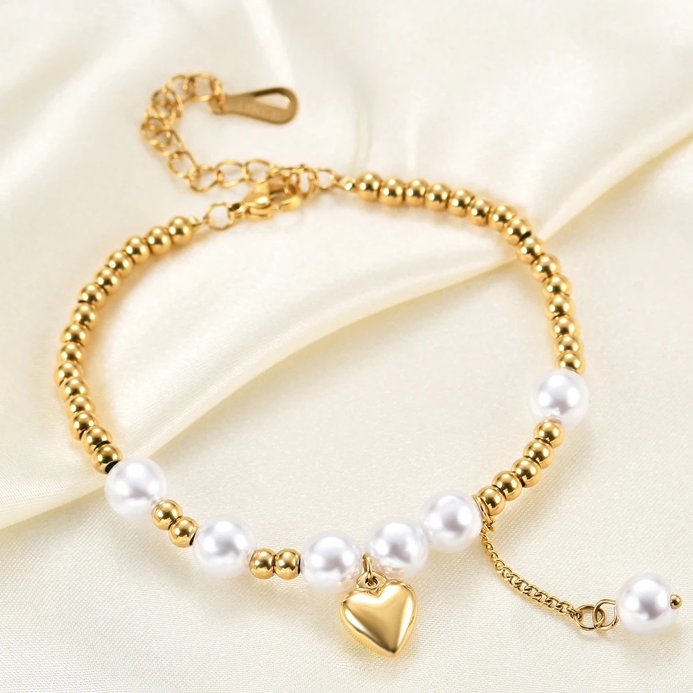 

Fashion Jewelry new retro niche design sense high-end love peach heart stitching imitation pearl bracelet for women