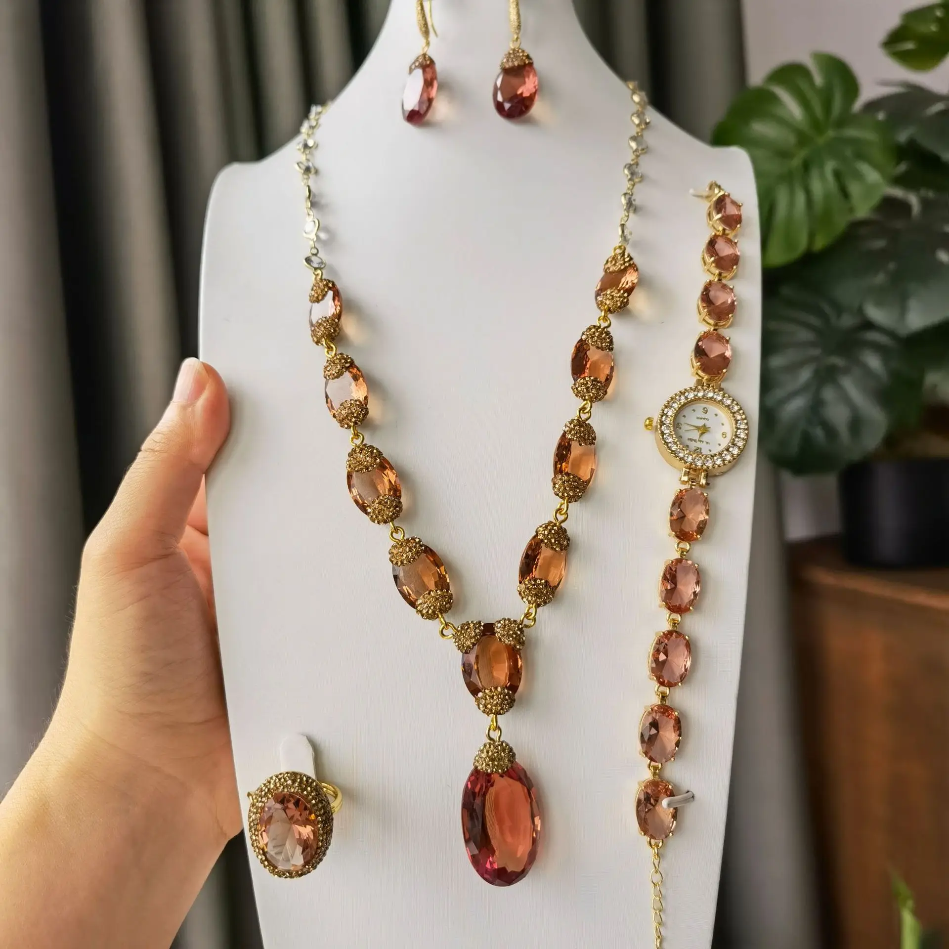 

Turkey bauxite sultan stone set Alexander chromic stone wholesale bare stone accessories for jewelry, Pink/green/red/yellow