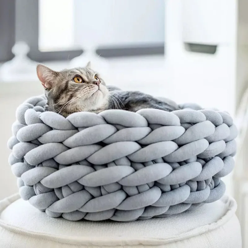 

Handmade Knit Cat Bed Winter Warm Small Dog Beds Soft Cat Cave Washable Pet Beds For Cats, Photo shows