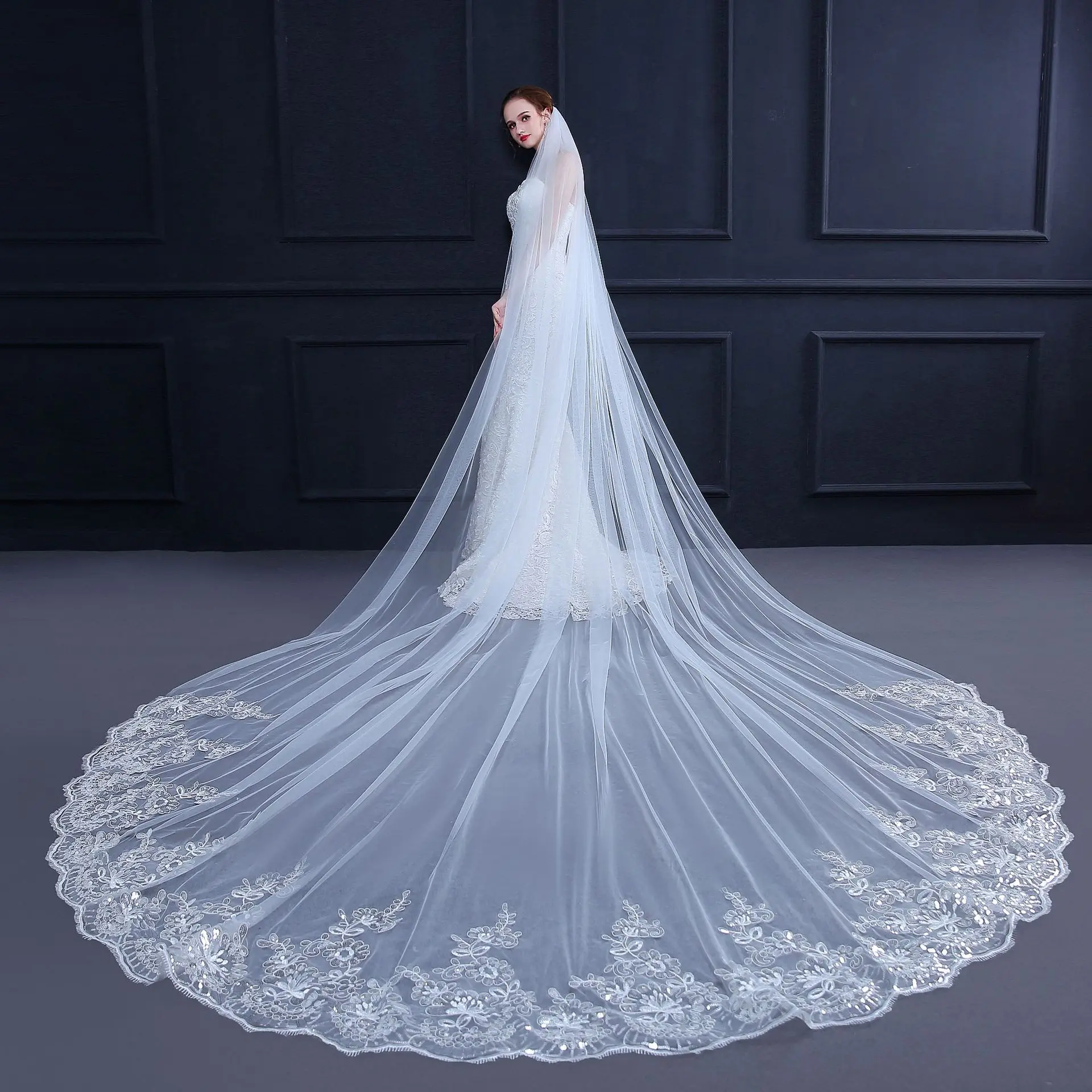 

S275 2021 New fashion high quality Simple with hair comb lace arrangement new style bridal wedding bride veil, White