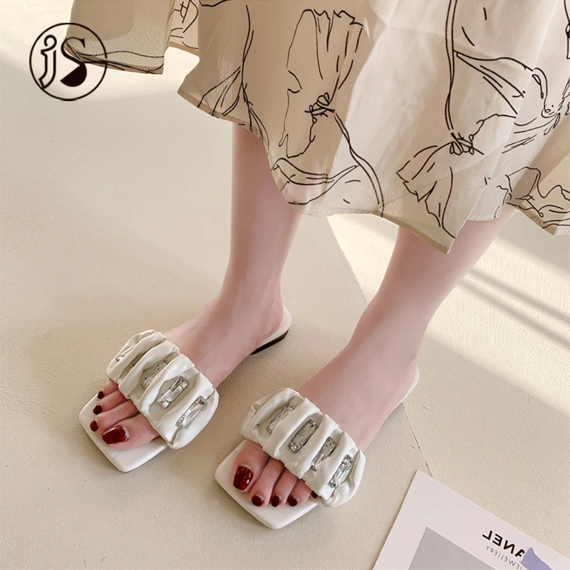 

Wholesale colorful summer slippers fashion dazzling slipper shoes lightweight anti slip slides, Customized color
