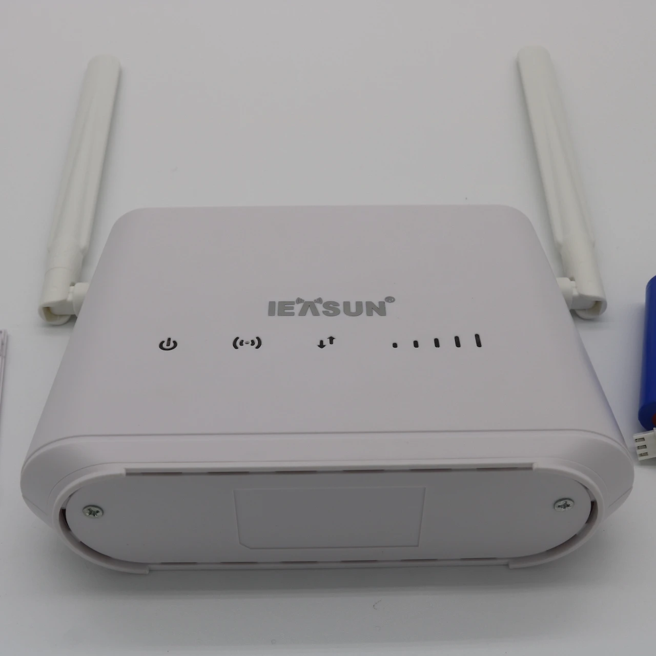 

Portugal ZLT S10 ZLT S12 LTE 4G CPE Router with sim card slot and built-in Battery MEO NOS Vodafone Telecom