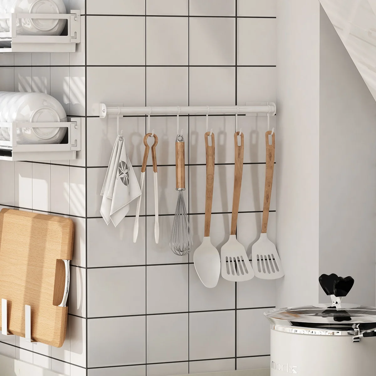 

Wholesale Multi-size Wall-mounted storage rack rod Cookware Holder for kitchen, White
