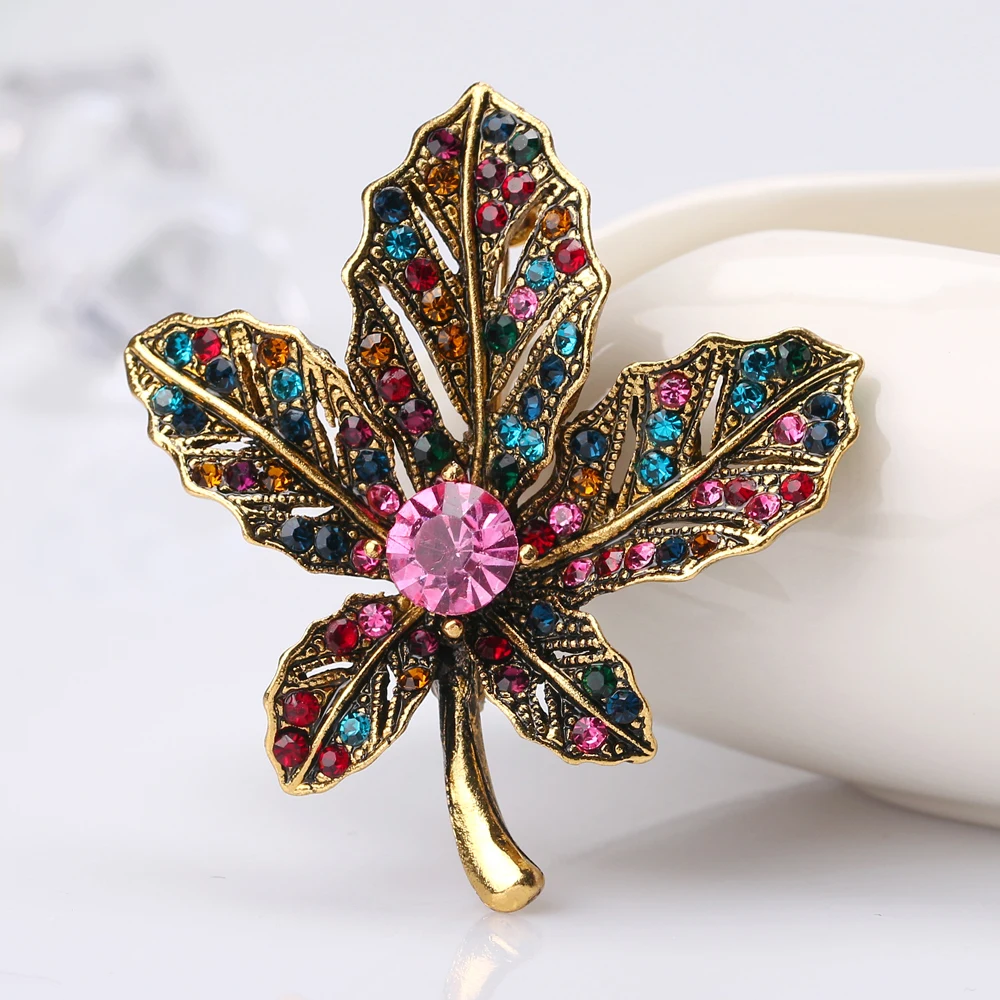 

Colorful Rhinestones Beautiful Maple Leaf Brooches Women Girl Brooch Pins Fashion Jewelry Wedding Accessories Decoration