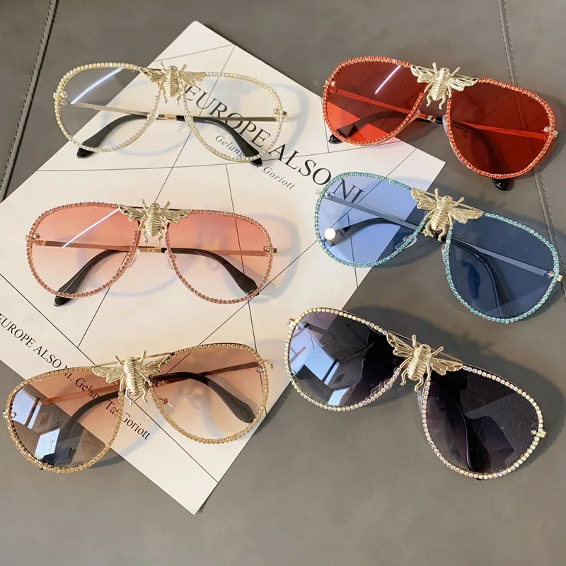 

2021 New Luxury Metal Big Bee Pilot Sunglasses Gradient Lenses UV400 Retro Men Women Shades sun glasses