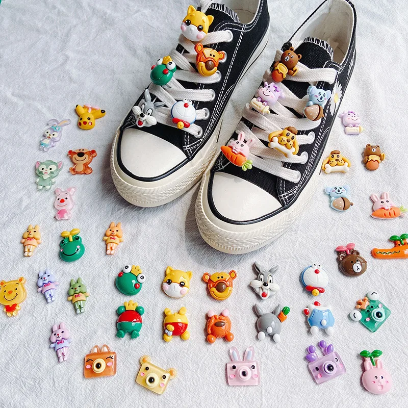 

2021 luxury moana micky bulk imspired cartoon accessories shoe lace flower canvas decorative buckle designer clogs shoe charms, Pantone color is available