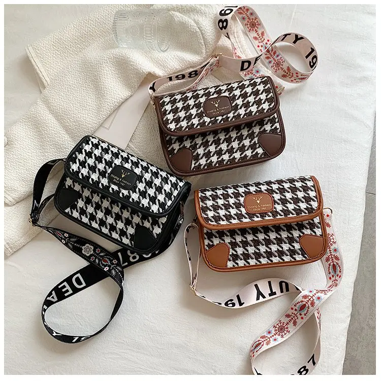 

Women's New Fashion Houndstooth Shoulder Bag Women's Handbags Simple Crossbody Small Square Bag