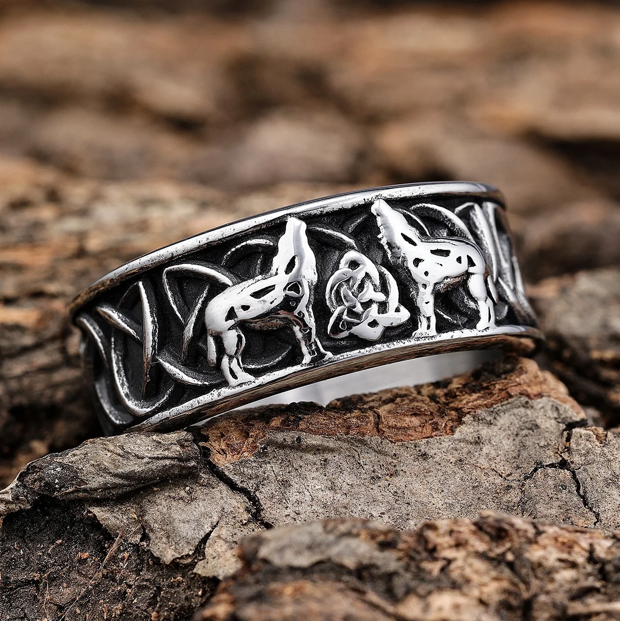 

Oversize Norse Viking Jewelry Stainless Steel Rock Roll Double Wolf Wedding Band Rings for Men Women Size 5-16