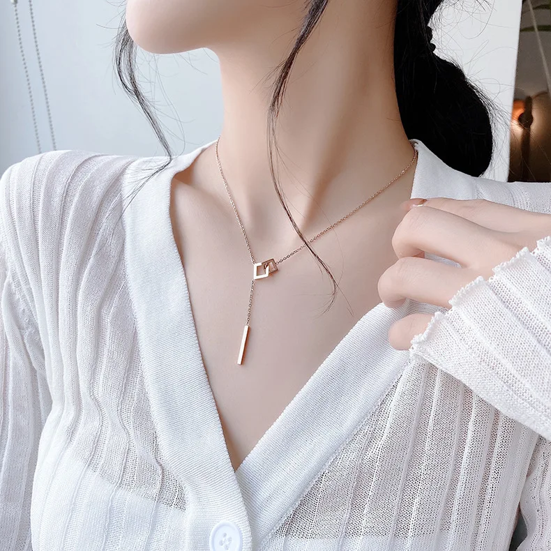 

Stainless Steel Jewelry Cubic Pendant Choker Necklace Gold Plated Necklace Women