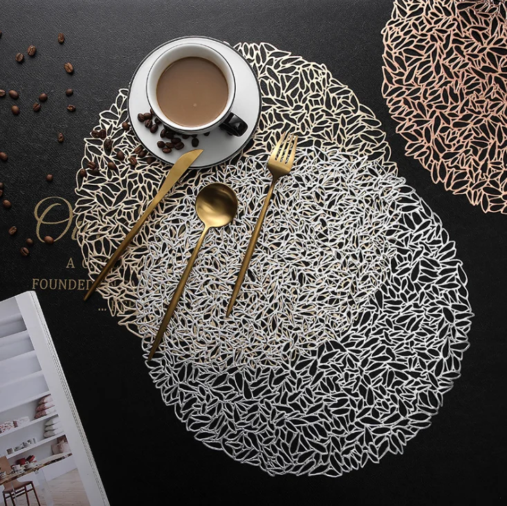 

luxurious silver round placemat for table decorating, Gold / silver