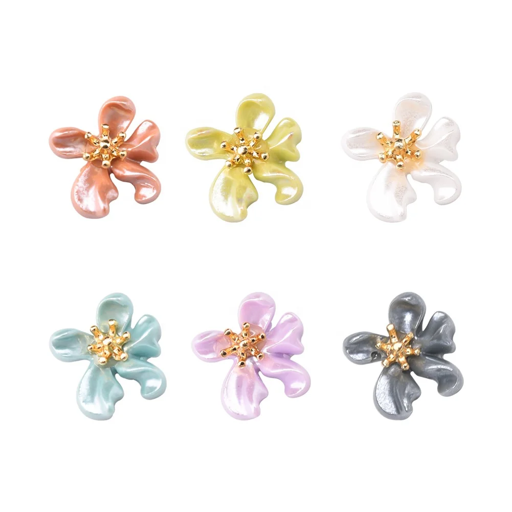 

Creative  Resin Flower Nail Art Jewelry Stud Rhinestone Nails Sticker Flat-back Flower Rhinestone