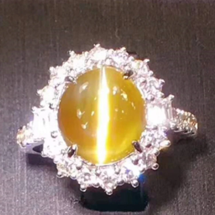 

Top Quality Sri Lanka Cat's Eye Gemstone 6.14ct Honey Color Natural Cymophanite 18k Gold Ring Jewelry, Brownish yellow