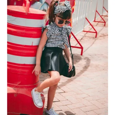 

Girl European and American summer plaid little fly sleeve blouse + black leather skirt + bowknot three-piece children's wear, As picture
