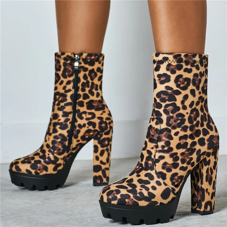 

2022 New Fashion Leopard Ankle Boots For Women Thick Heels Autumn Winter Flock Platform Shoes High Heels Zipper Ladies Boots
