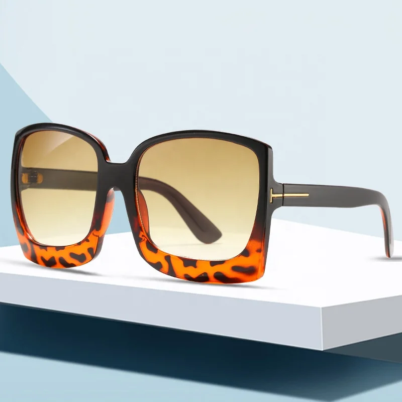 

Amazon Hot Selling Large Frame Sunglasses Wholesale Women Classic Sunglasses 2021, As photo