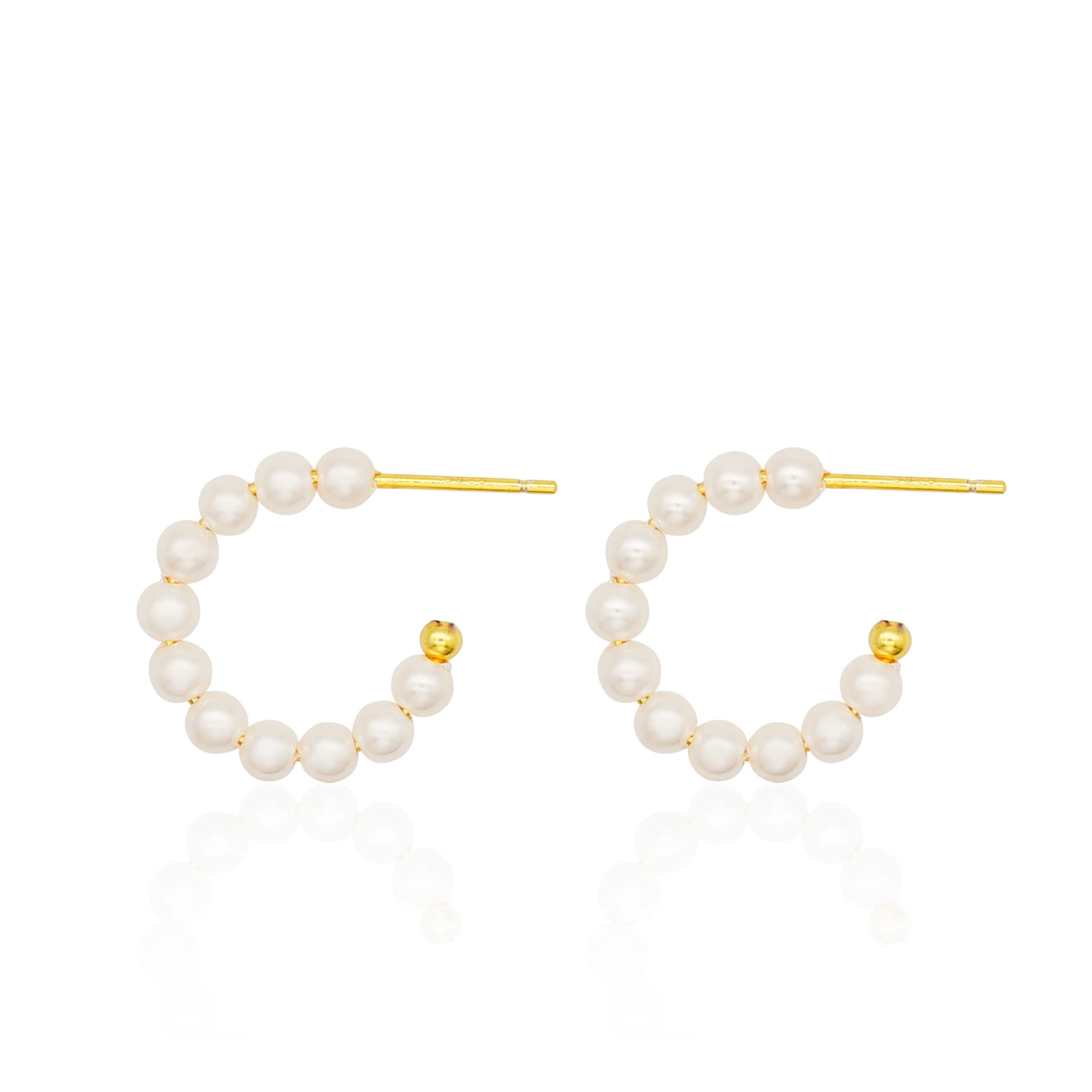 

Chris April In Stock 925 sterling silver gold plated Minimalist shell pearls hoop earring