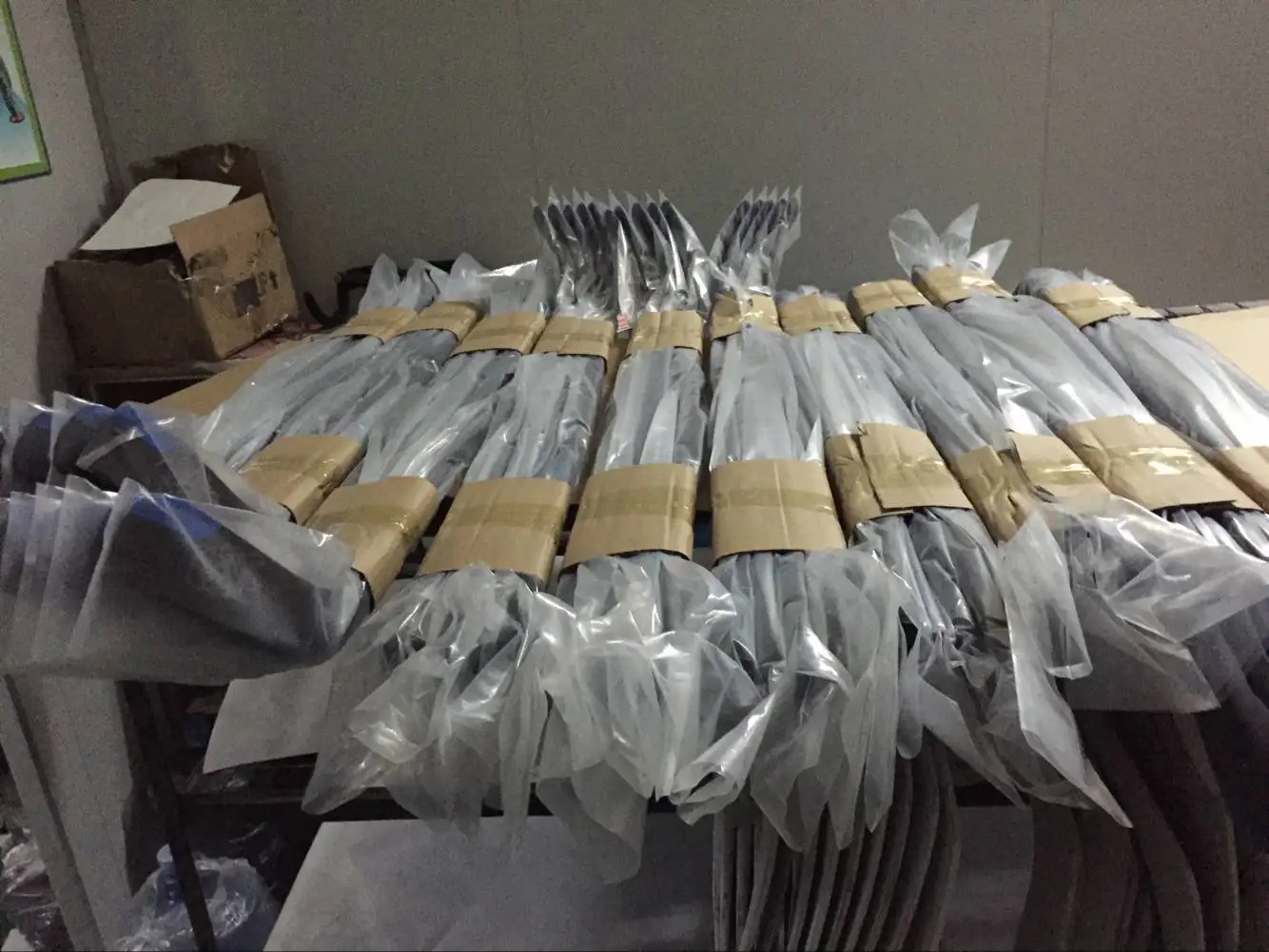 
2020 New mould High quality Flylite light weight carbon ice hockey stick composite supplier from China 