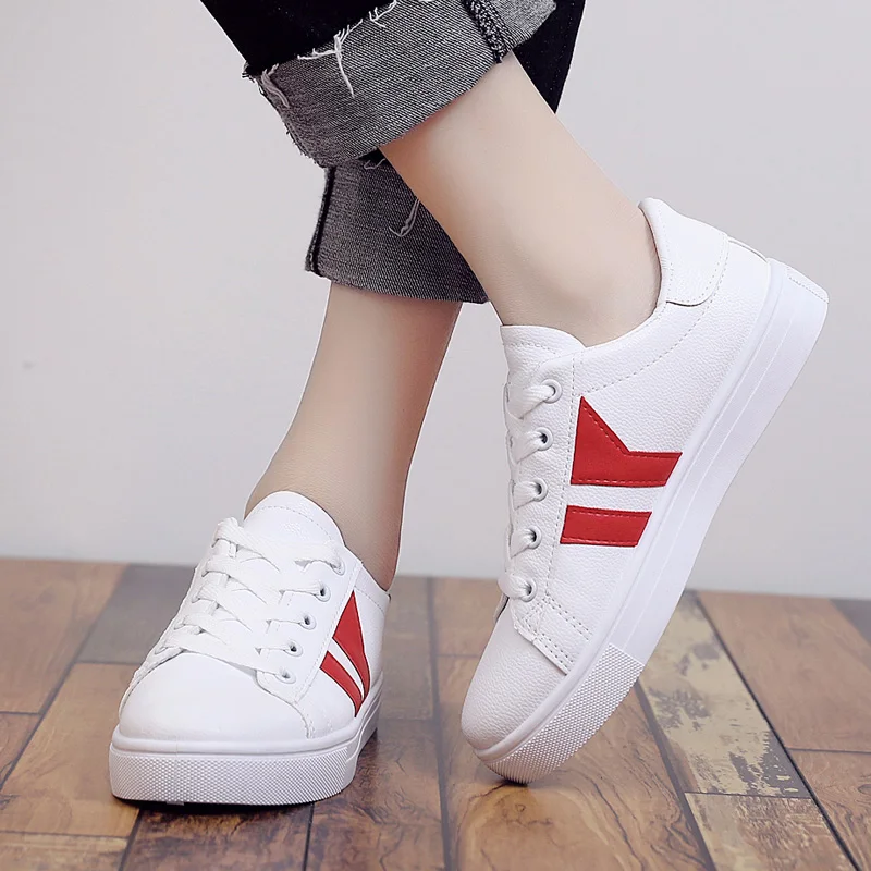 

In Stock Wholesale High-quality Leather Comfortable Breathable Strap White Daily Sports Casual Shoes Women