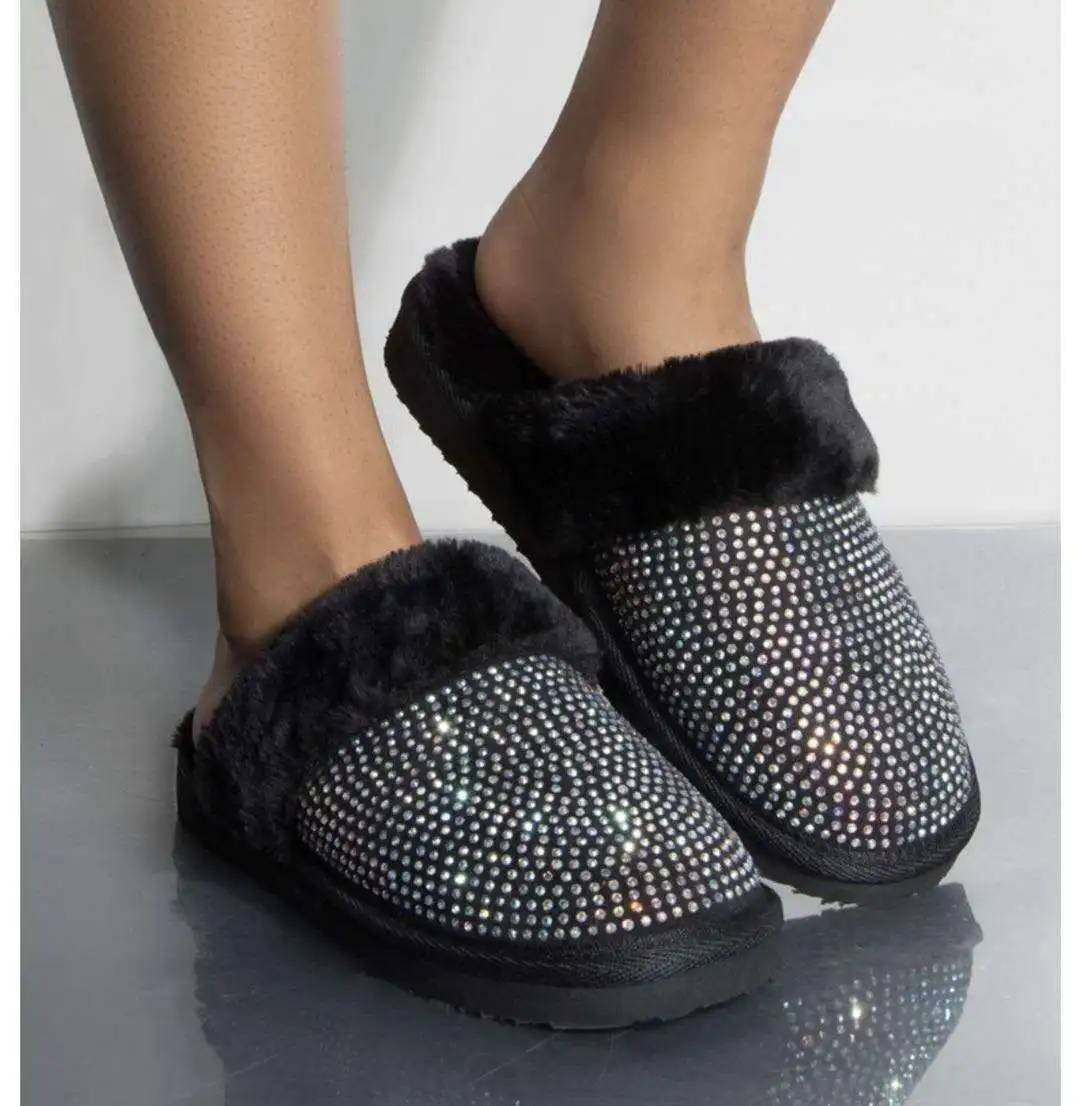 

2020 Flat Fur Slippers Women Slides Women Bedroom Winter Shoes Ladies Rhinestone Wholesale Furry Slippers