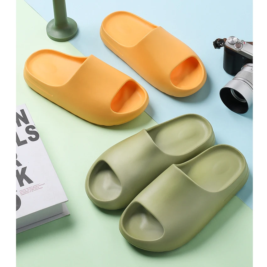 

New Summer Ladies Women's Yeezy Sippers Beach Sandal Shoes Outdoor NY House Slides Slippers for Women