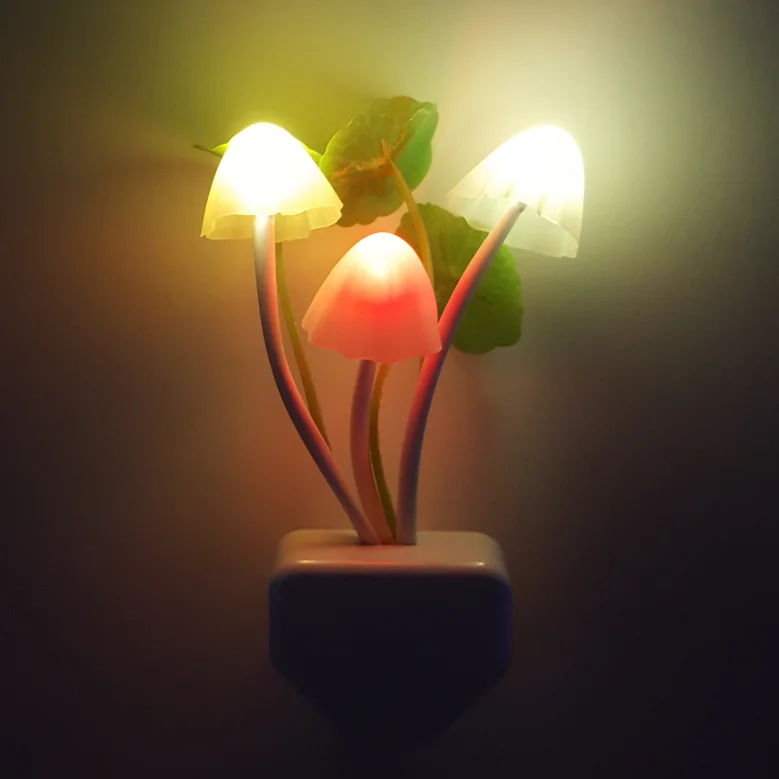 GL-007 Novelty mushroom wall lamp plug in night light decorationFor Baby Bedroom cute gift