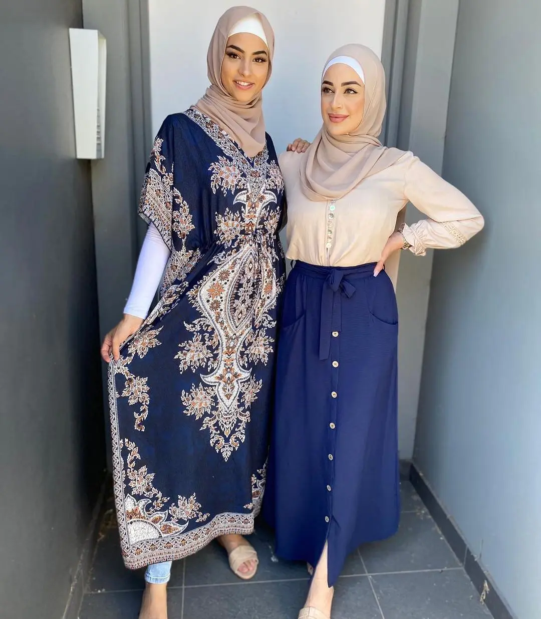 

2017 Saudi Rayon Muslim Women Abaya Wholesale, Customers' requirements