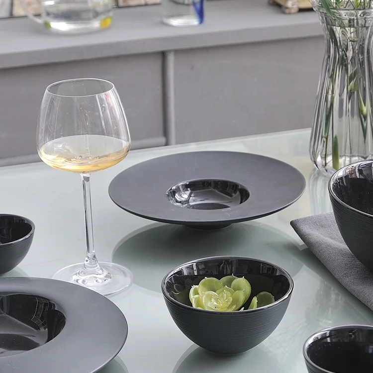 porcelain plate pasta black