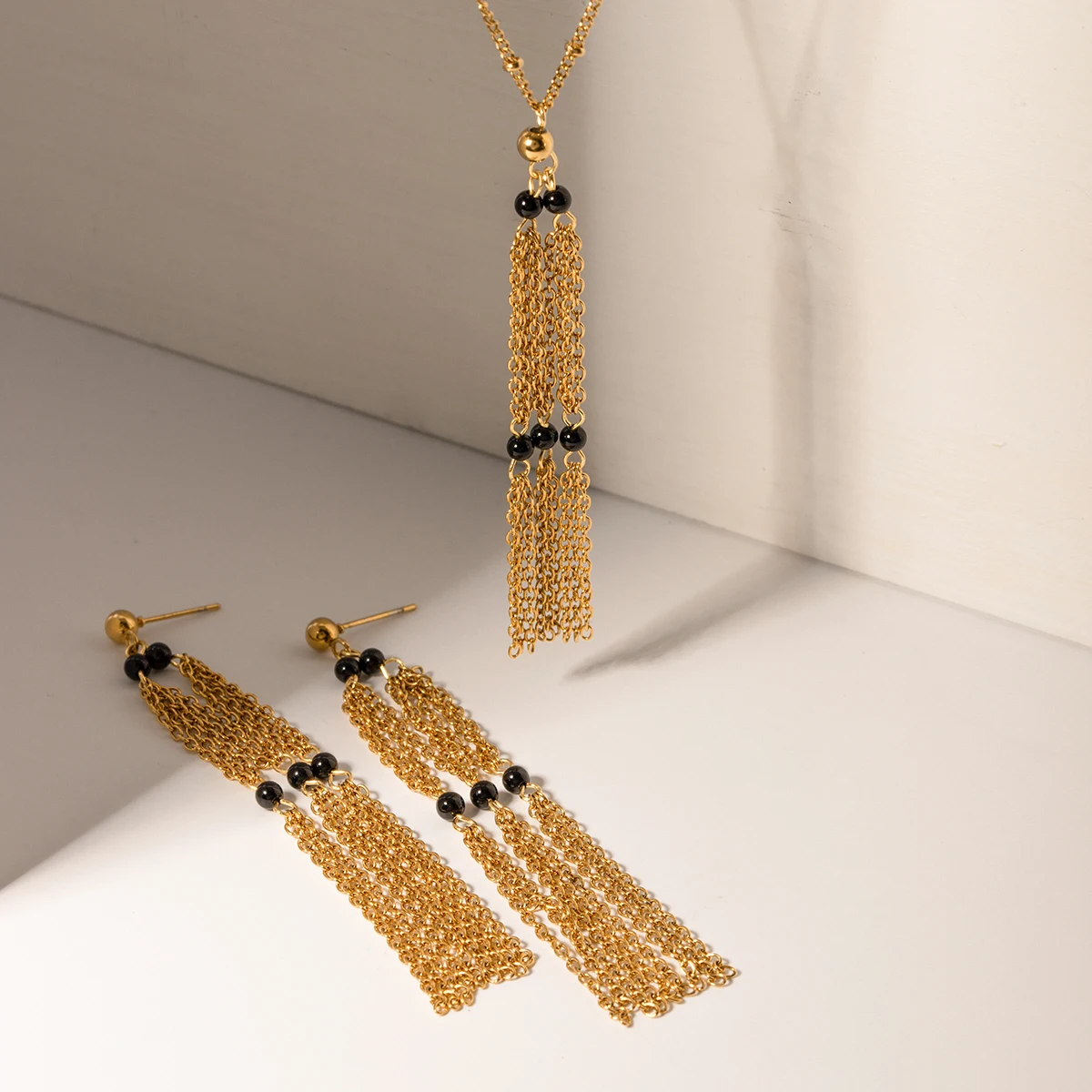 

J&D Natural Stone Gorgeous 18K Gold Plated Stainless Steel Earrings Tassel Necklace And Earrings Set