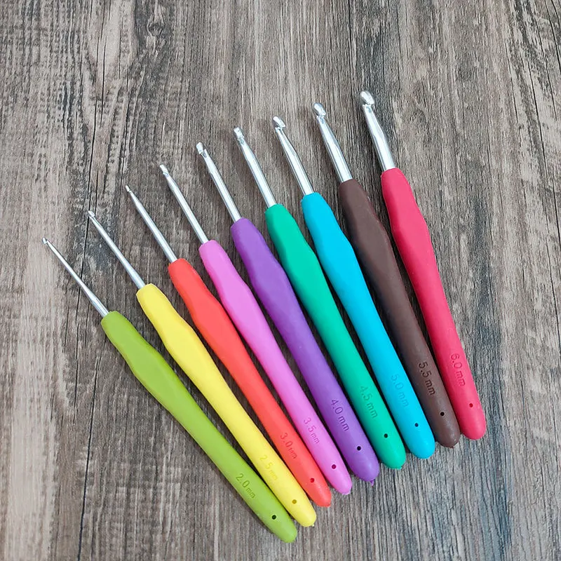 

New Metal Crochet SetErgonomic Soft Rubber HandleAluminum Crochet Yarn Needle Craft Accessories