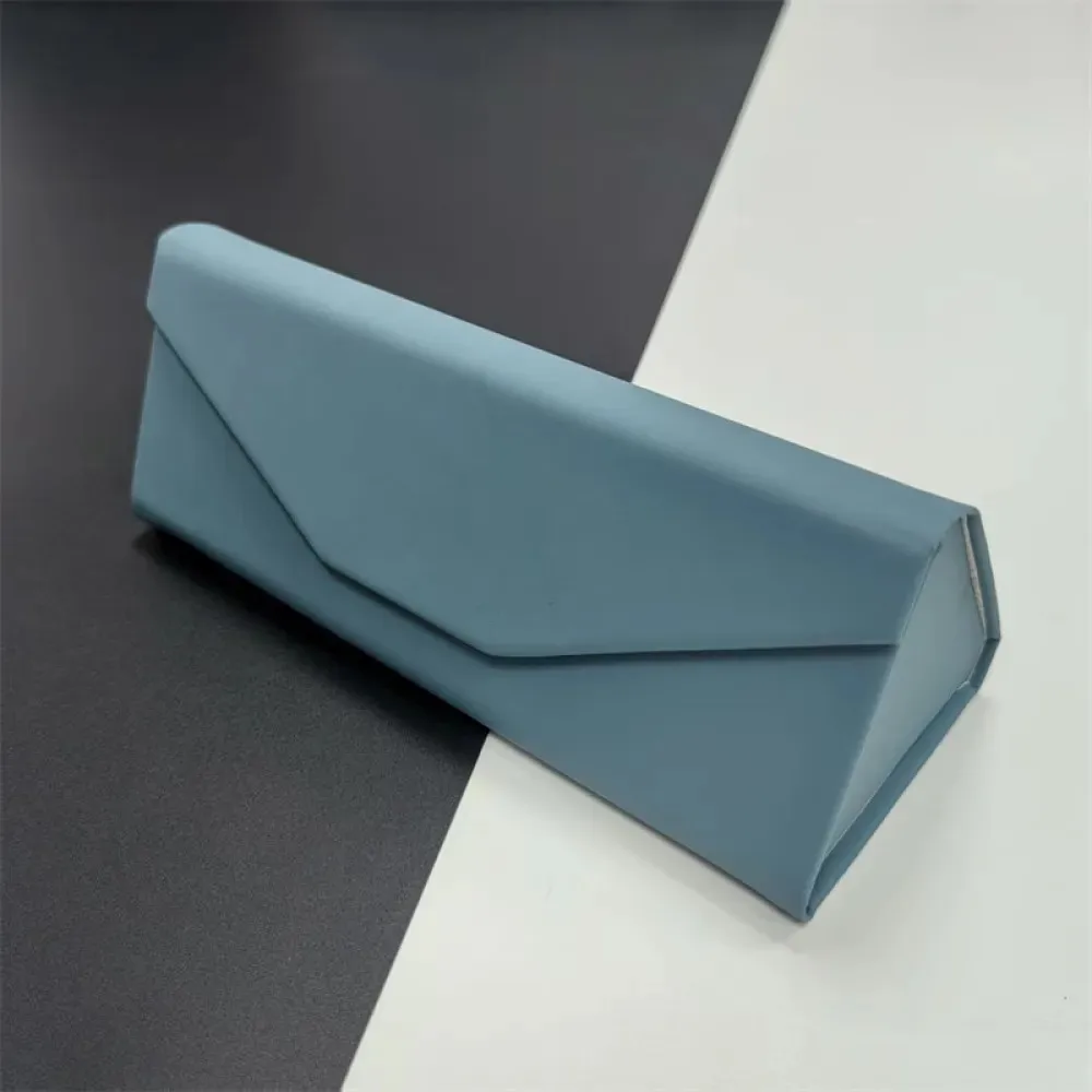 Triangular Shape Detail