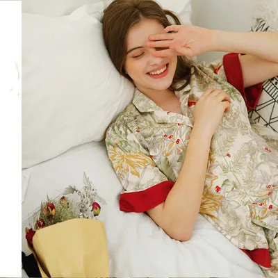 

New Summer 3 Piece Pajama Set For Women 2021 Custom Pajama Shorts Set Satin Pyjamas Silk Pyjamas