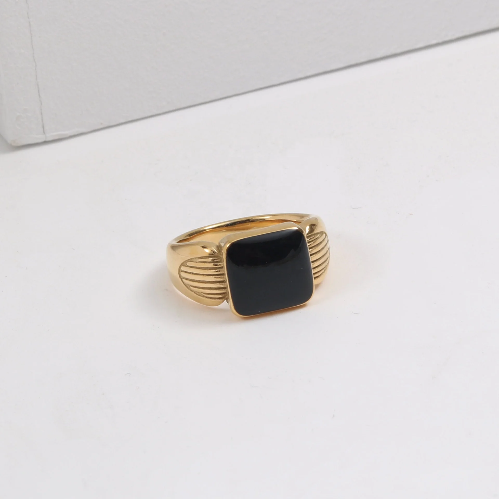 

High Quality Black Stainless Steel Ring Women Fashion Jewelry